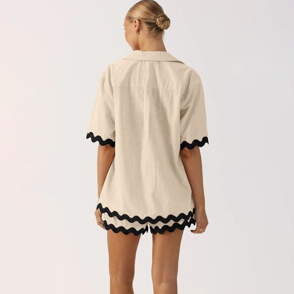 2/$40 Women’s Peach Beige Button Down Shirt & Shorts Set with Black Trim Outfit - Picture 7 of 12